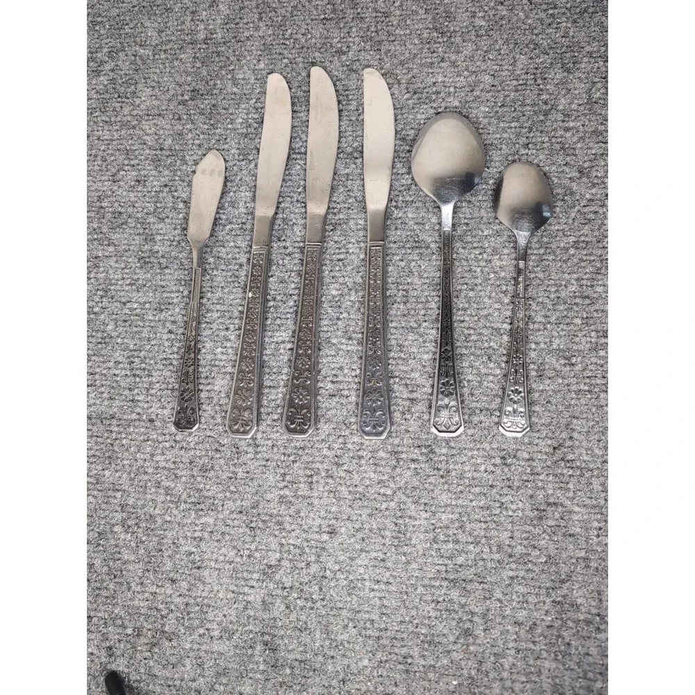 INTERPUR 6 Piece Stainless Steel Flatware FLORENZ Floral Fleur De Lis - Korea